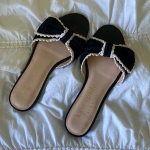 BRAND NEW WITHOUT TAGS Kate Spade Black Bow Flats